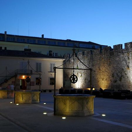 Apartmani Pleasure 1 I 2 Zadar Buitenkant foto