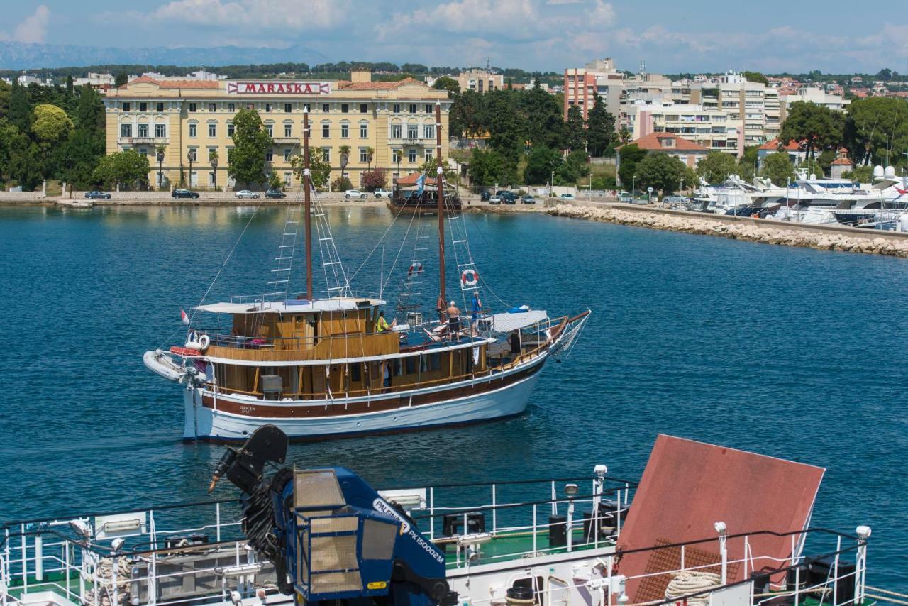 Apartmani Pleasure 1 I 2 Zadar Buitenkant foto