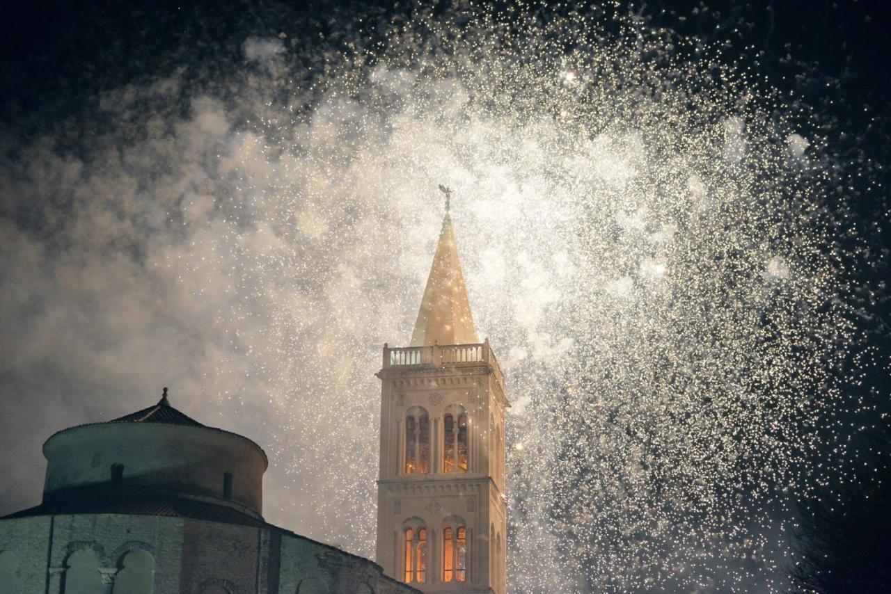 Apartmani Pleasure 1 I 2 Zadar Buitenkant foto