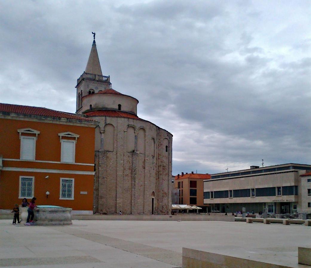 Apartmani Pleasure 1 I 2 Zadar Buitenkant foto