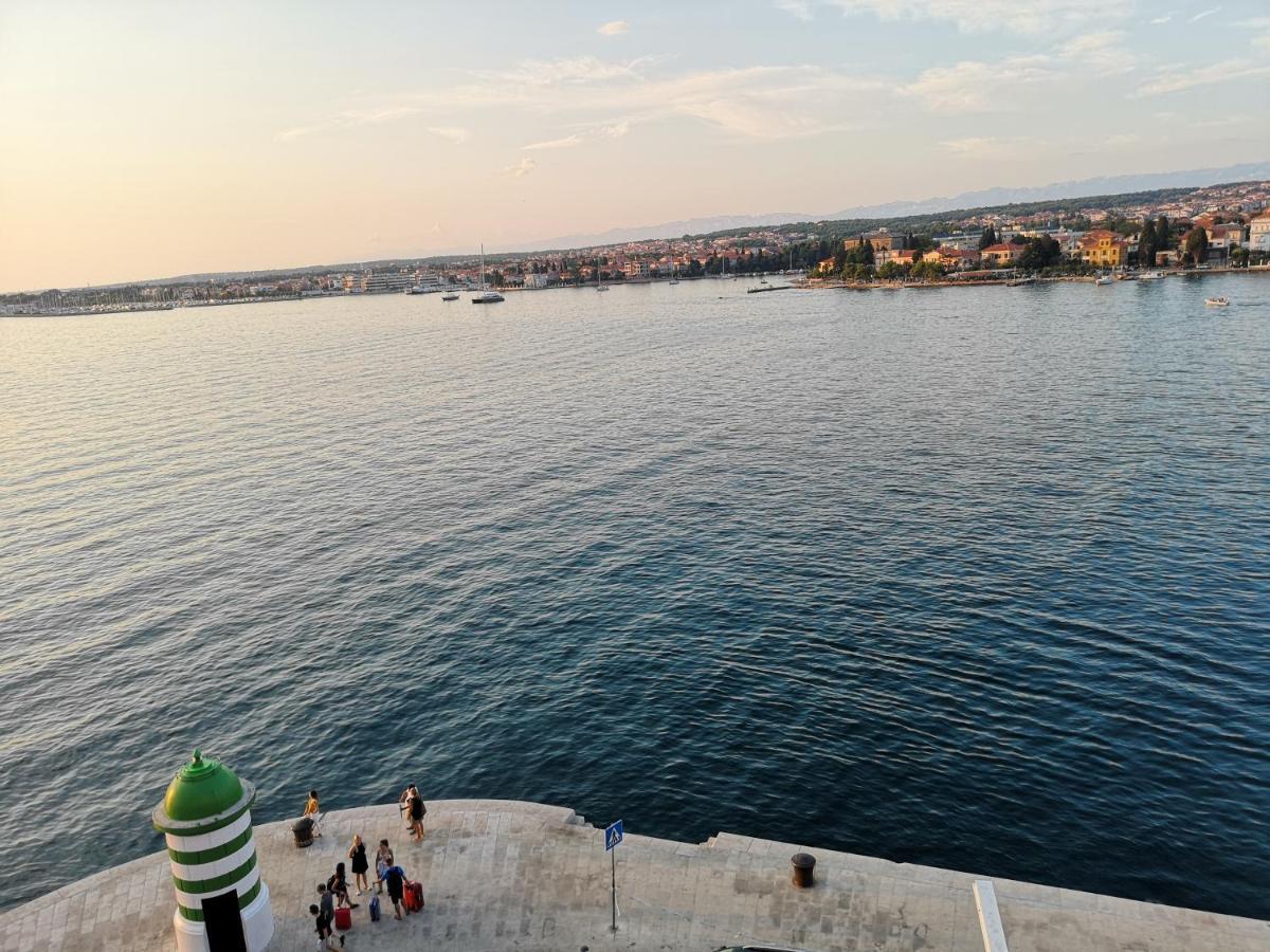 Apartmani Pleasure 1 I 2 Zadar Buitenkant foto