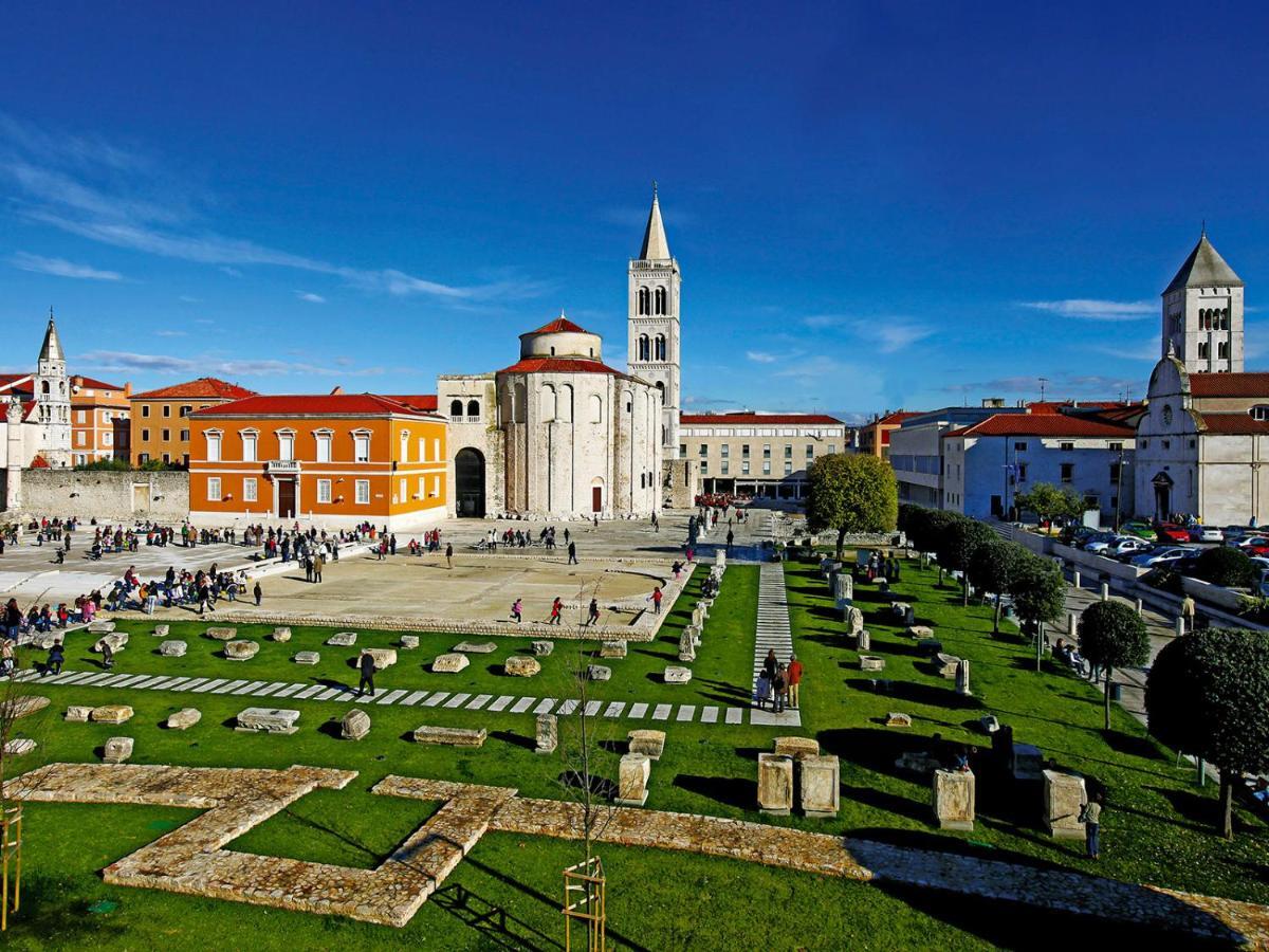 Apartmani Pleasure 1 I 2 Zadar Buitenkant foto