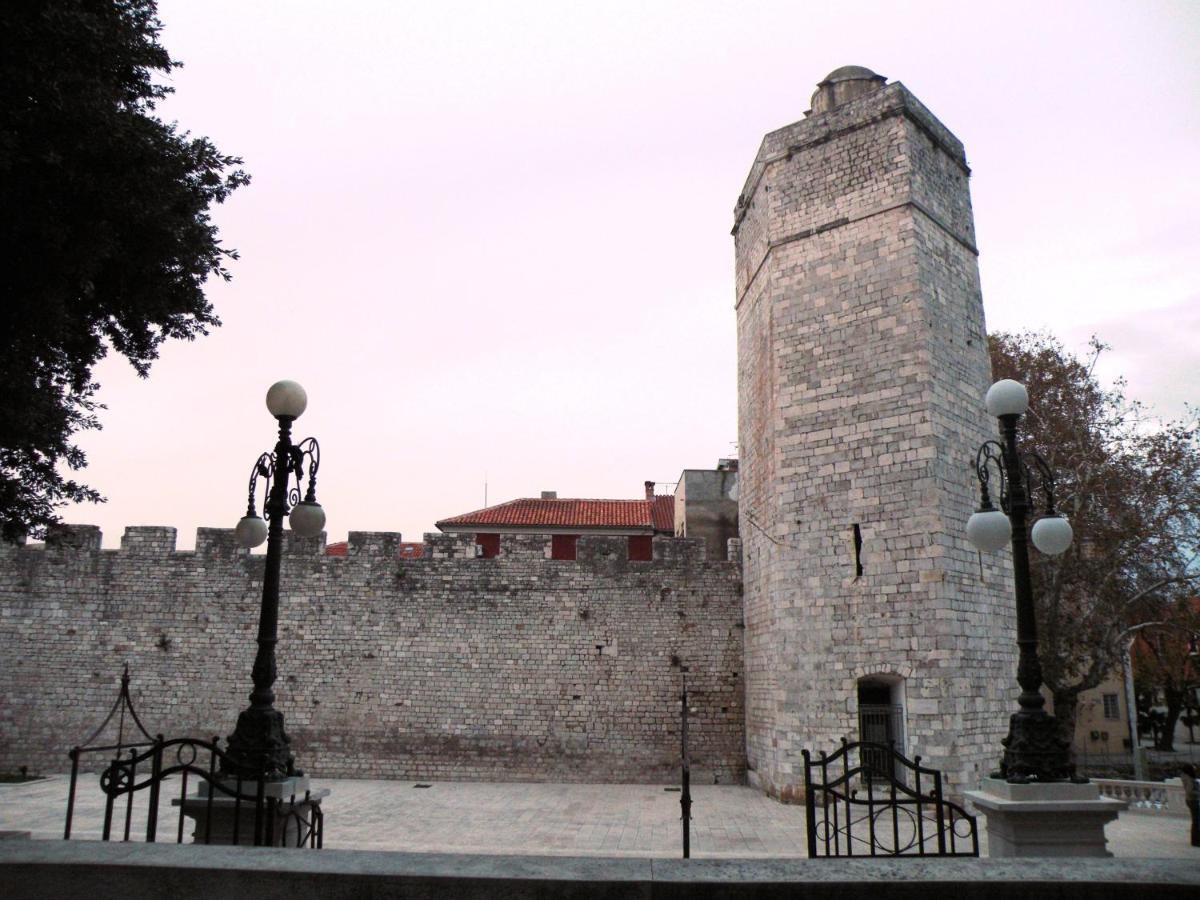 Apartmani Pleasure 1 I 2 Zadar Buitenkant foto