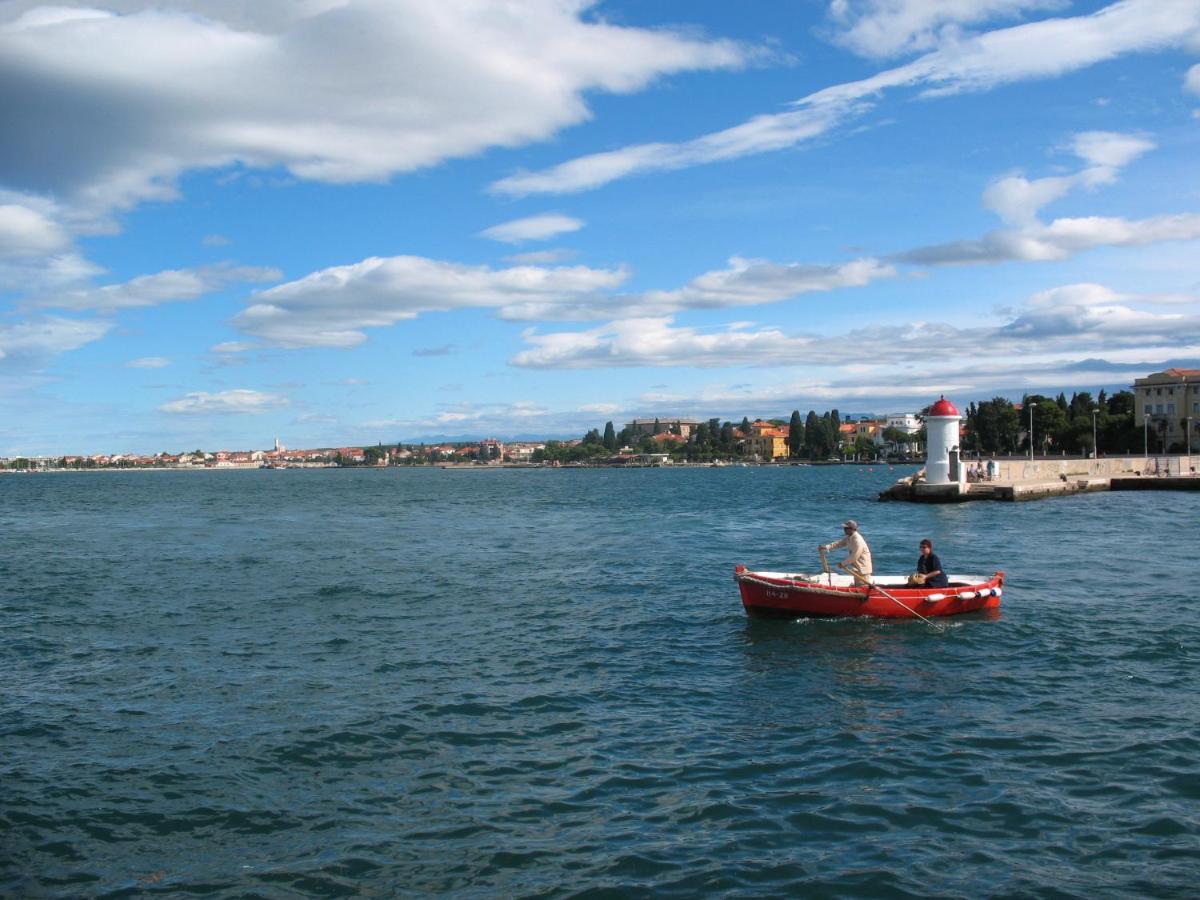 Apartmani Pleasure 1 I 2 Zadar Buitenkant foto