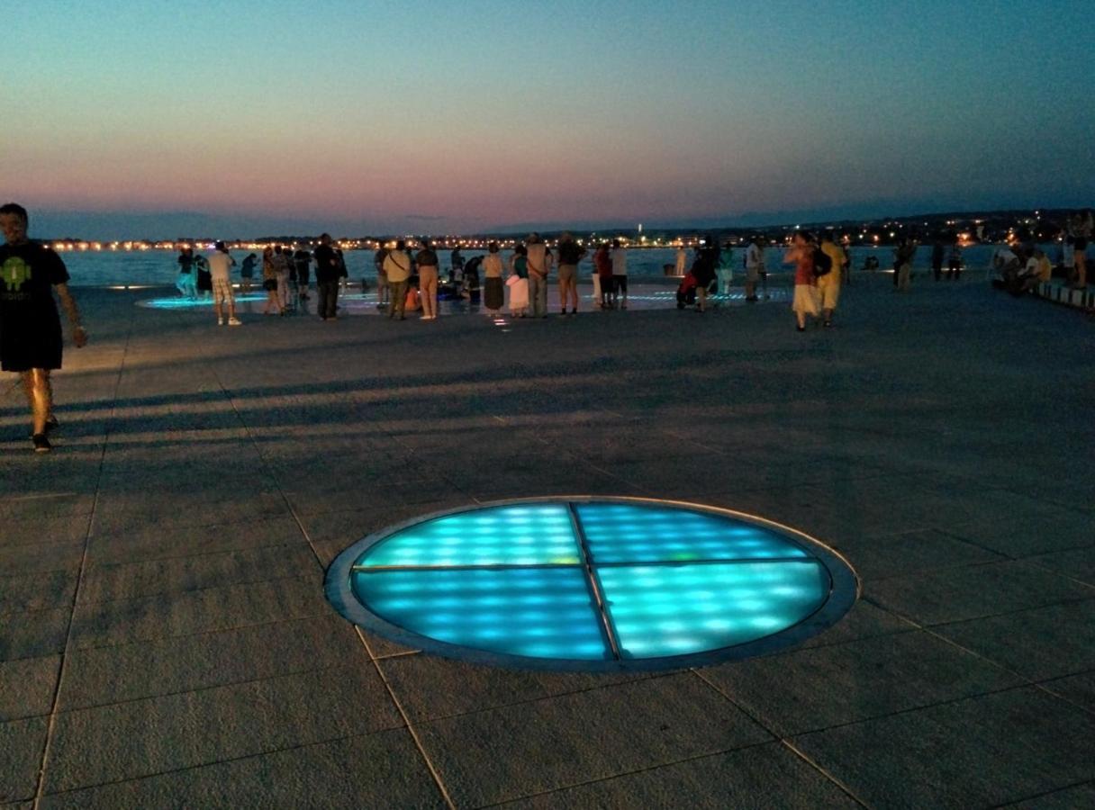 Apartmani Pleasure 1 I 2 Zadar Buitenkant foto